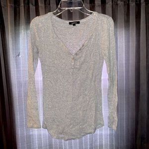 Long sleeve top by ambiance